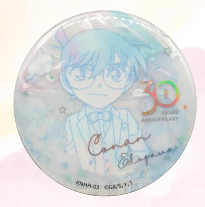 コナン KAYOU 30周年　白磁風缶バッジ