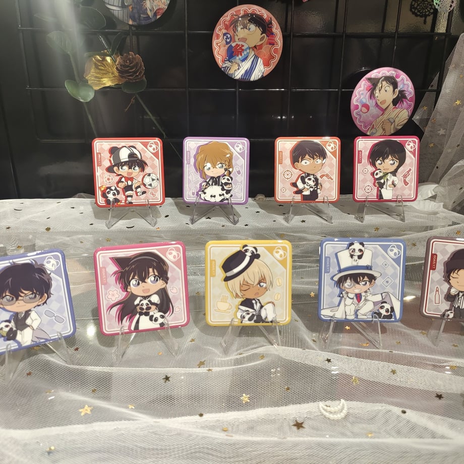コナンカフェ 2022年 パンダ　缶バッジ  BOX